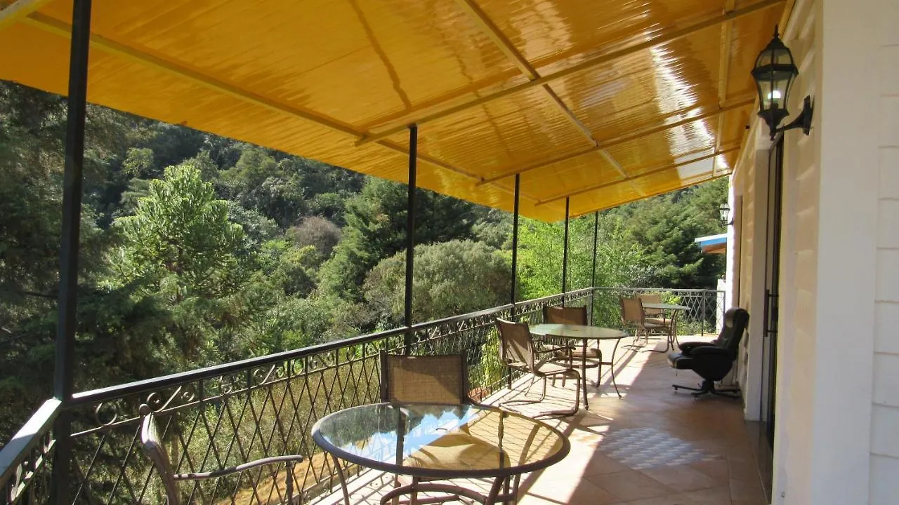 Golden Forest Pousada Campos do Jordao 3*,